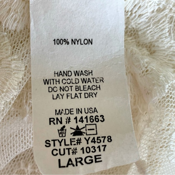 YOU’RE NOT ALONE SHEER CREAM LACE EMBROIDERED FRINGE DUSTER. WOMEN’S SIZE LARGE - Picture 9 of 9